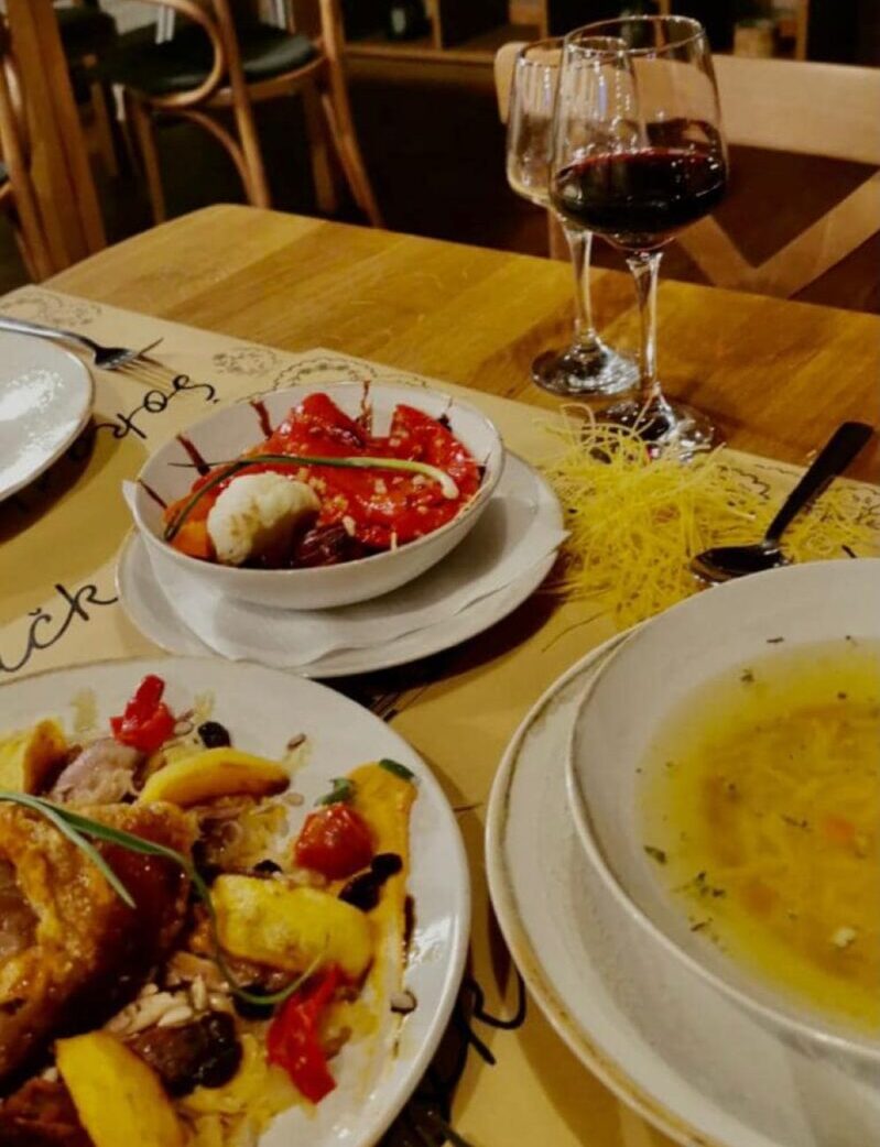 ručak, juha, vino